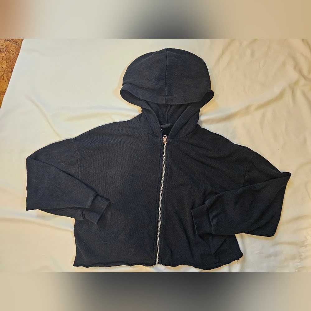 Art Class Black Cropped Zip-Up Hoodie- Girls Size Large (10/12)